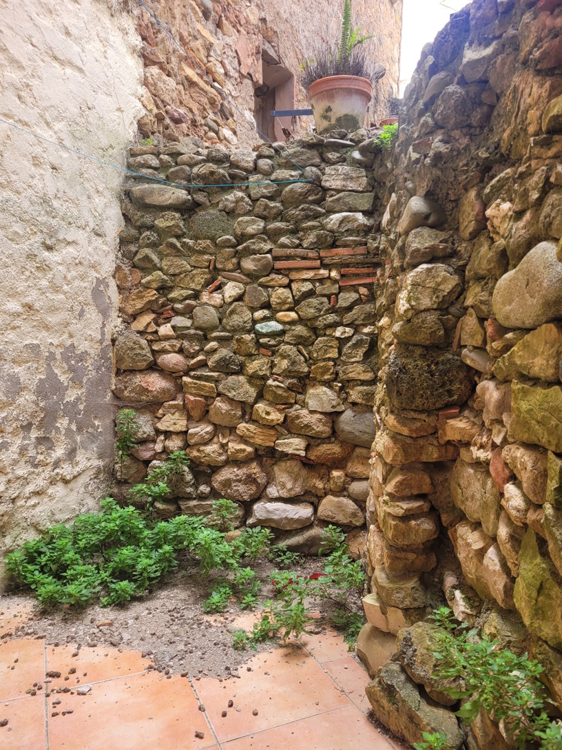 2 Bed, 1 Bath, HouseFor Sale, Cessenon Sur Orb, Herault, Languedoc-Roussillon, 34460