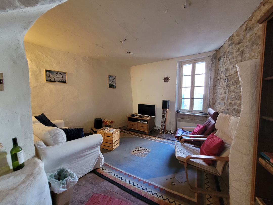 2 Bed, 1 Bath, HouseFor Sale, Cessenon Sur Orb, Herault, Languedoc-Roussillon, 34460