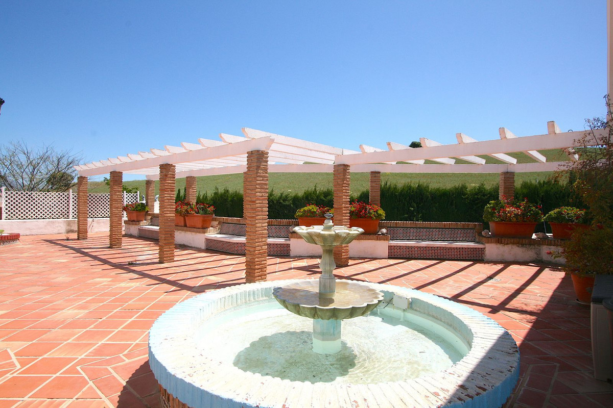 2 Bed, 2 Bath, HouseFor Sale, Cerros del Aguila, Malaga