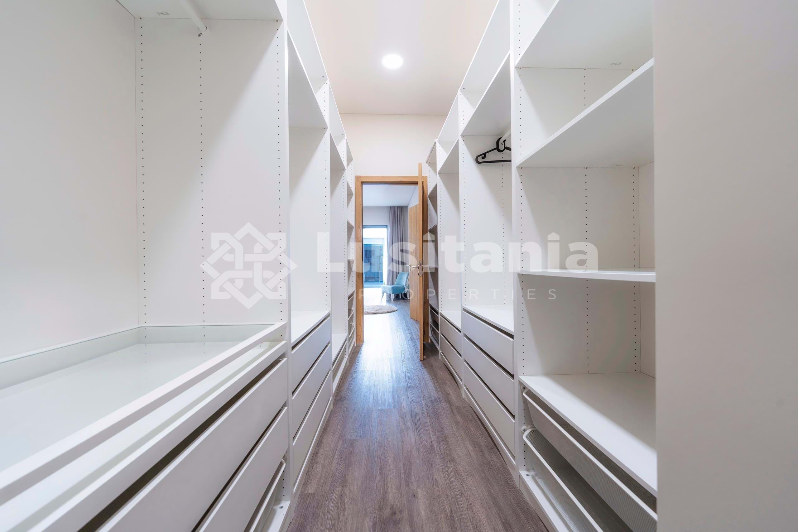 3 Bed, 3 Bath, ApartmentFor Sale, Albufeira, Faro, 8200-042