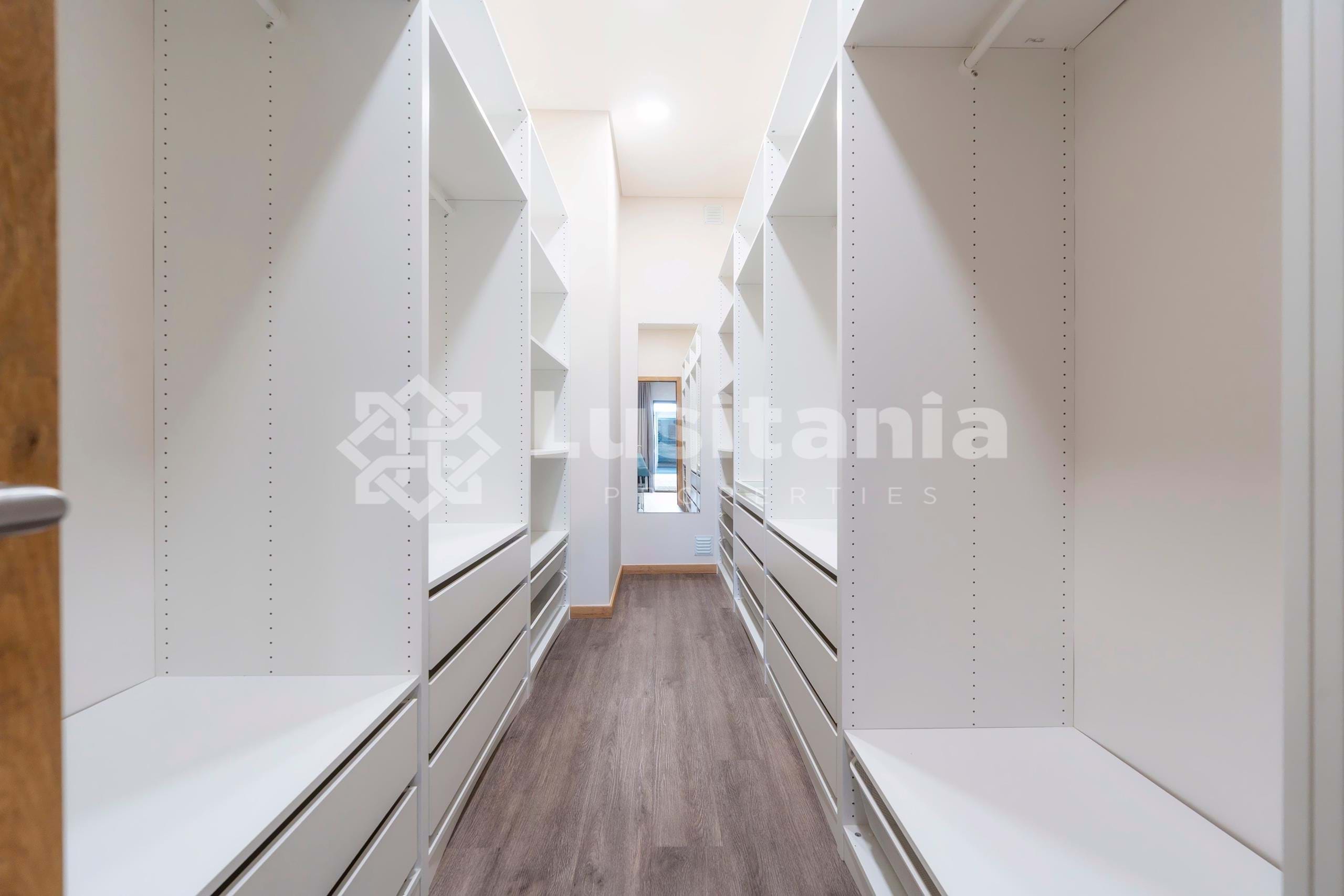 3 Bed, 3 Bath, ApartmentFor Sale, Albufeira, Faro, 8200-042