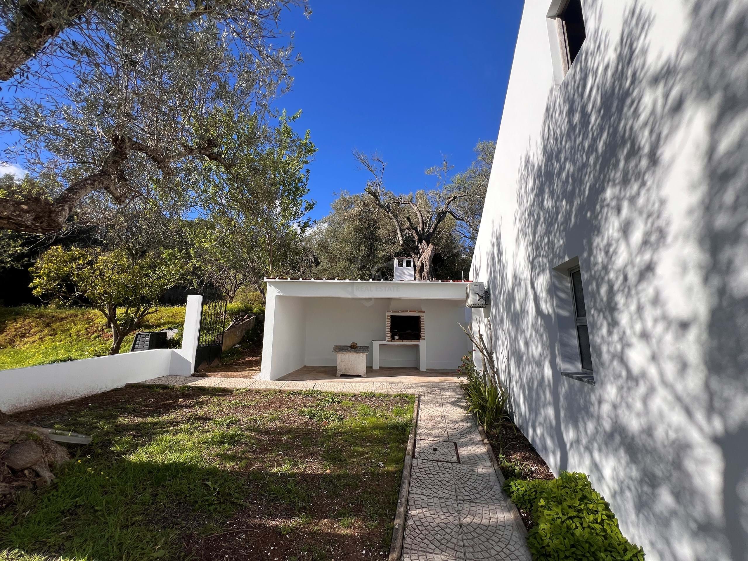 4 Bed, 3 Bath, HouseFor Sale, Loulé, Faro 4 Bed, 3 Bath, HouseFor Sale, Loulé, Faro