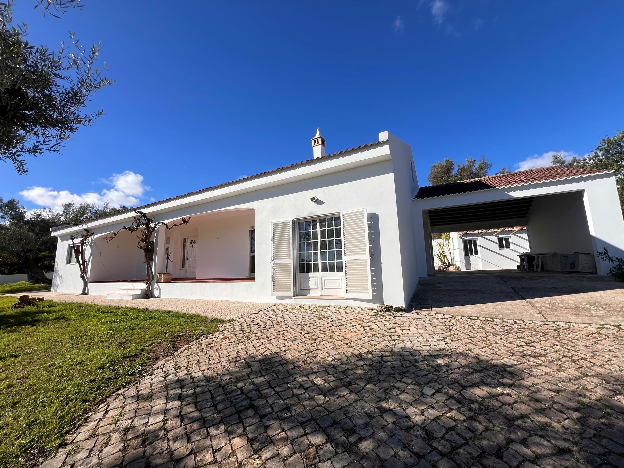 4 Bed, 3 Bath, HouseFor Sale, Loulé, Faro 4 Bed, 3 Bath, HouseFor Sale, Loulé, Faro