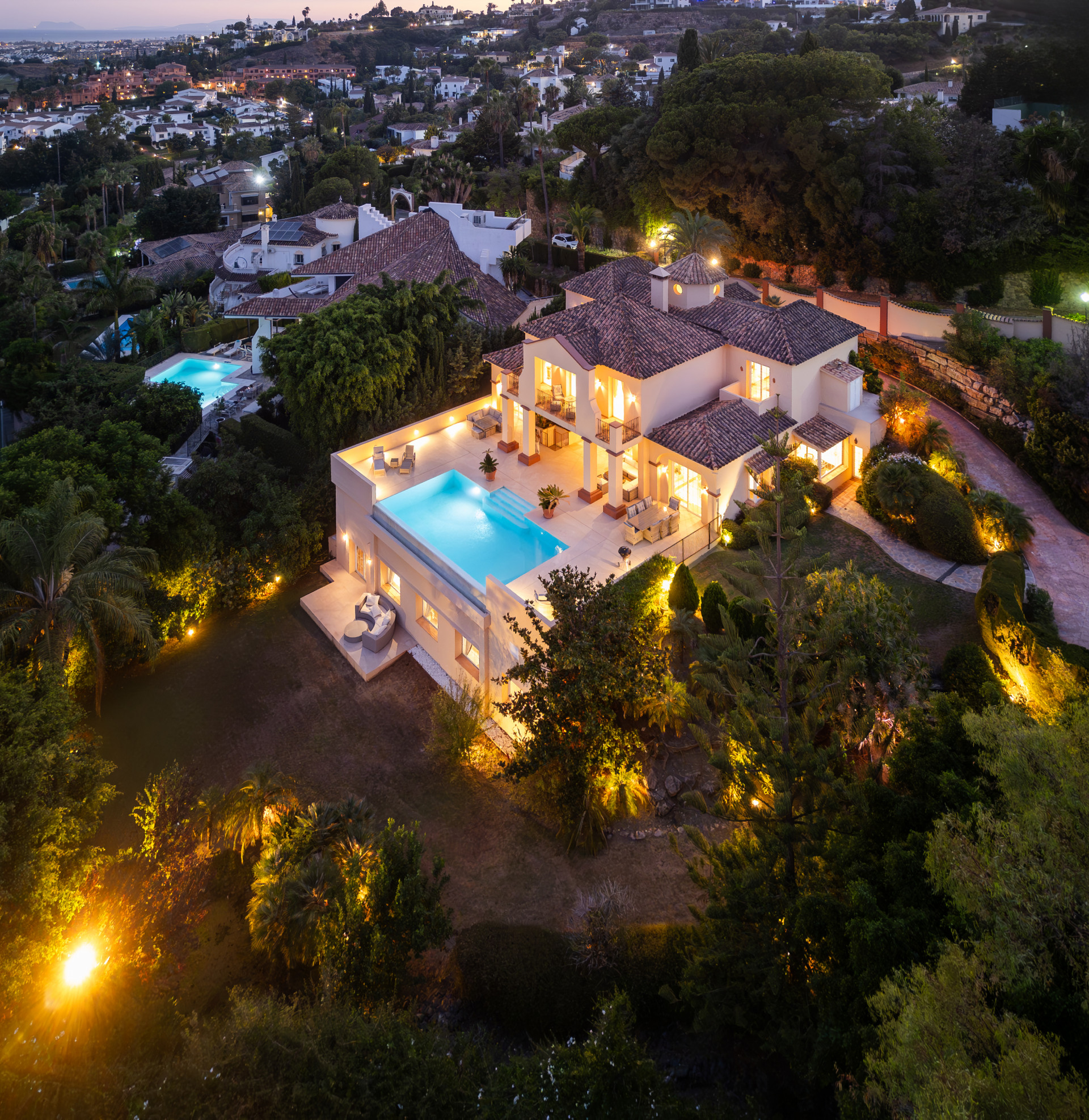 5 Bed, 6 Bath, HouseFor Sale, Benahavis, Malaga