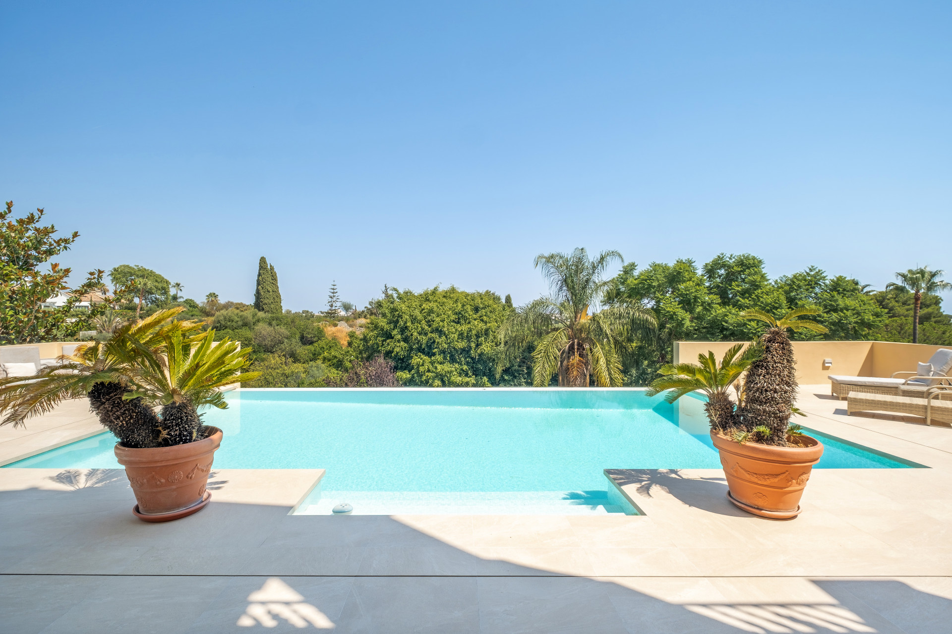5 Bed, 6 Bath, HouseFor Sale, Benahavis, Malaga