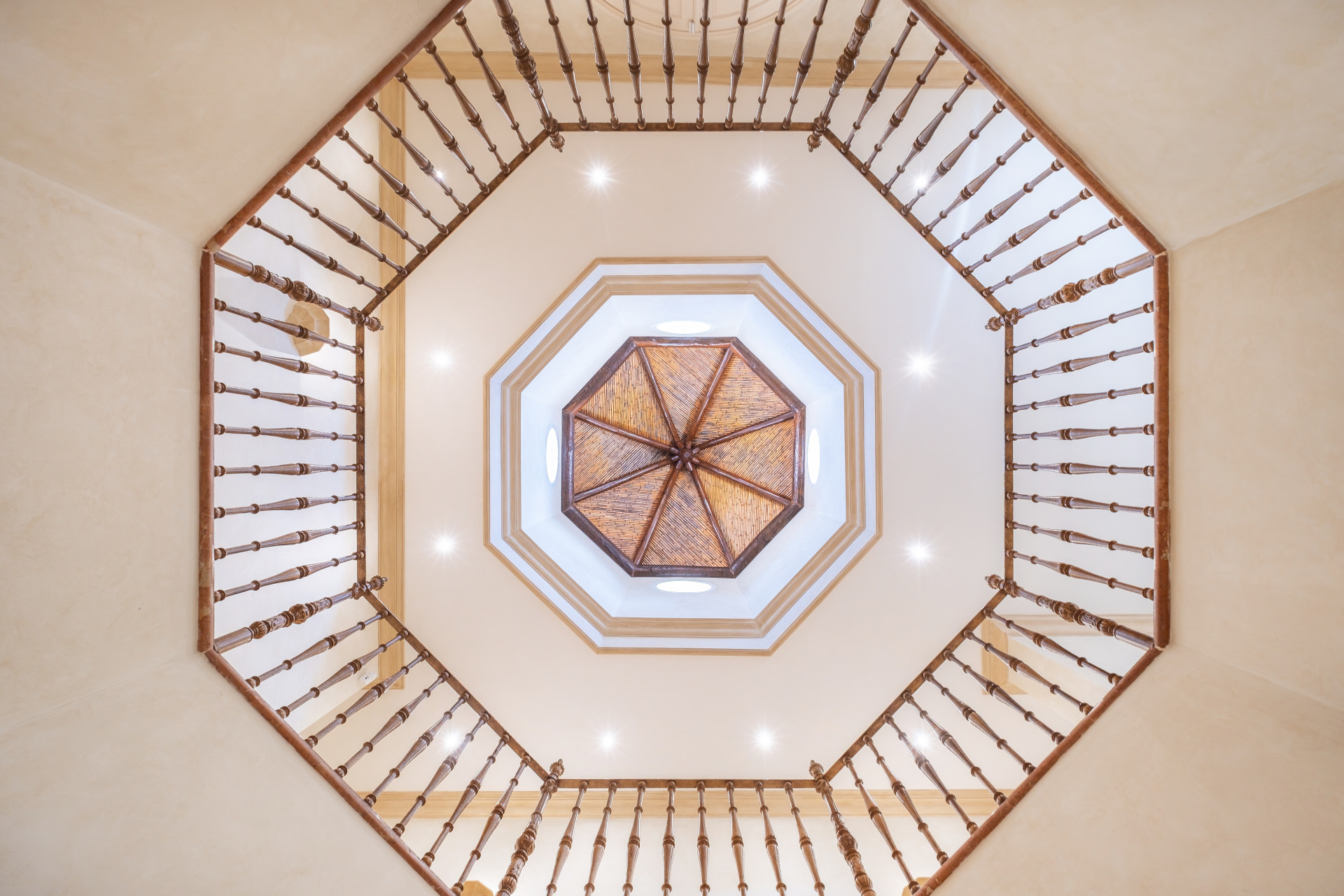 5 Bed, 6 Bath, HouseFor Sale, Benahavis, Malaga