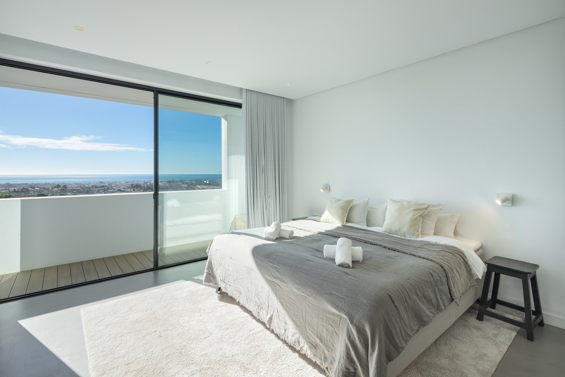 4 Bed, 4 Bath, HouseFor Sale, Benahavis, Malaga