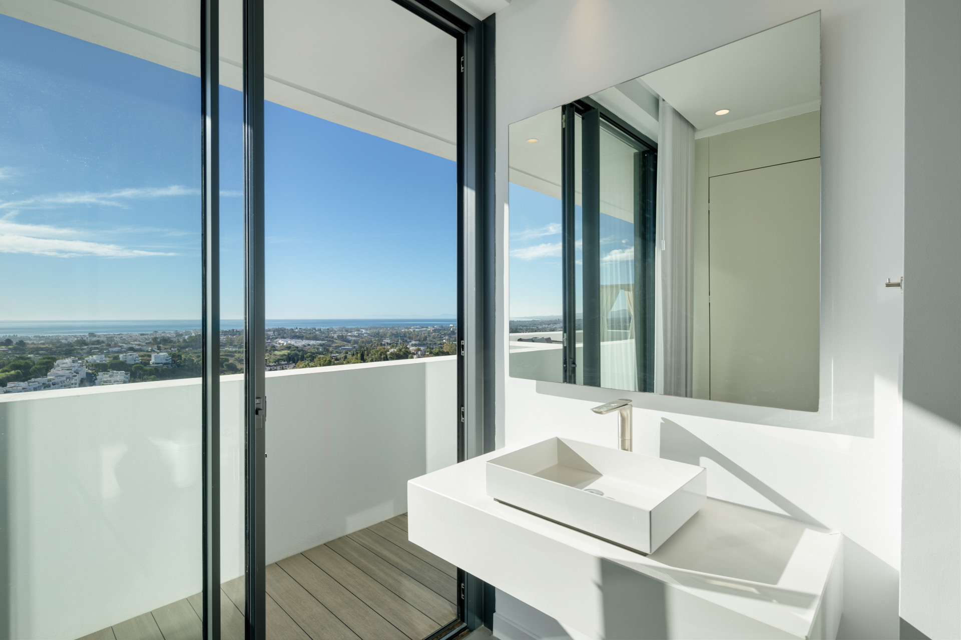 4 Bed, 4 Bath, HouseFor Sale, Benahavis, Malaga