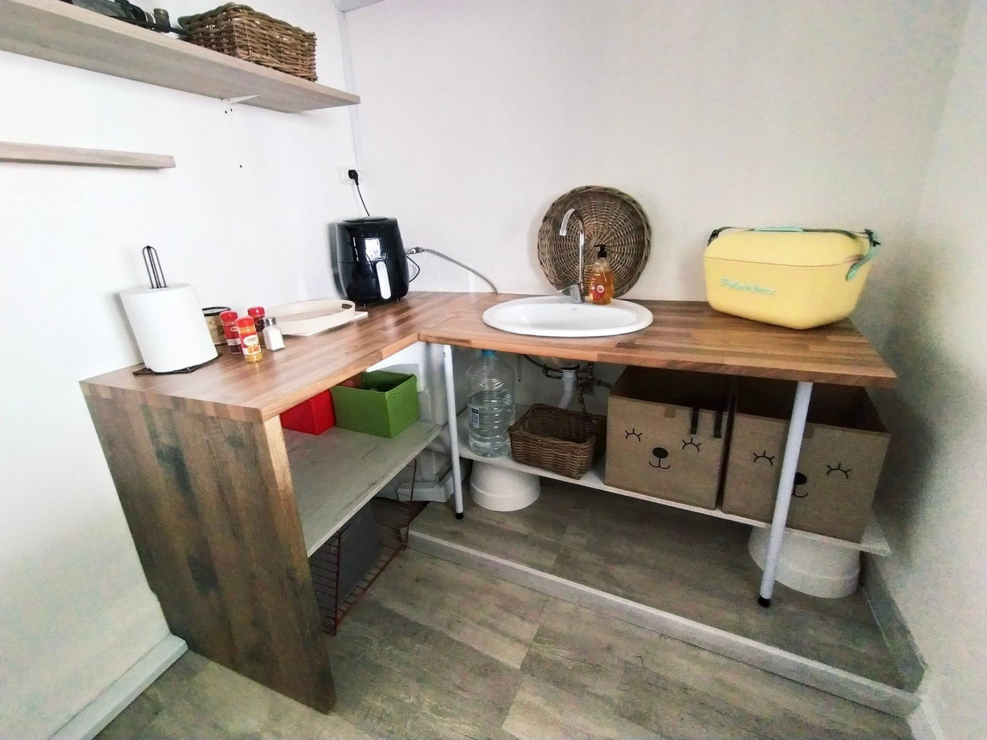 5 Bed, 2 Bath, HouseFor Sale, San Pedro de Alcantara, Malaga