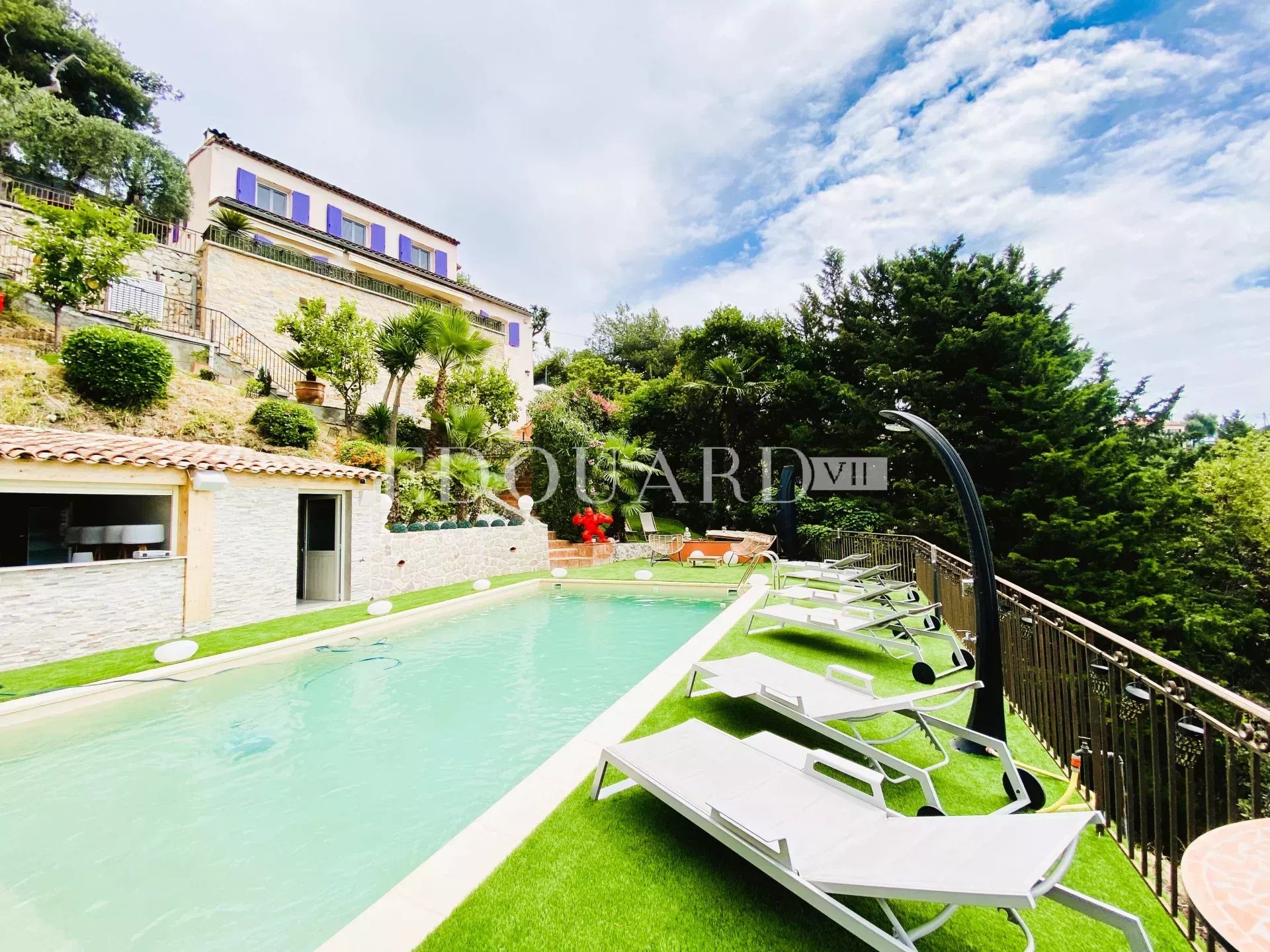 3 Bed, 2 Bath, HouseFor Sale, Menton, Alpes-Maritimes