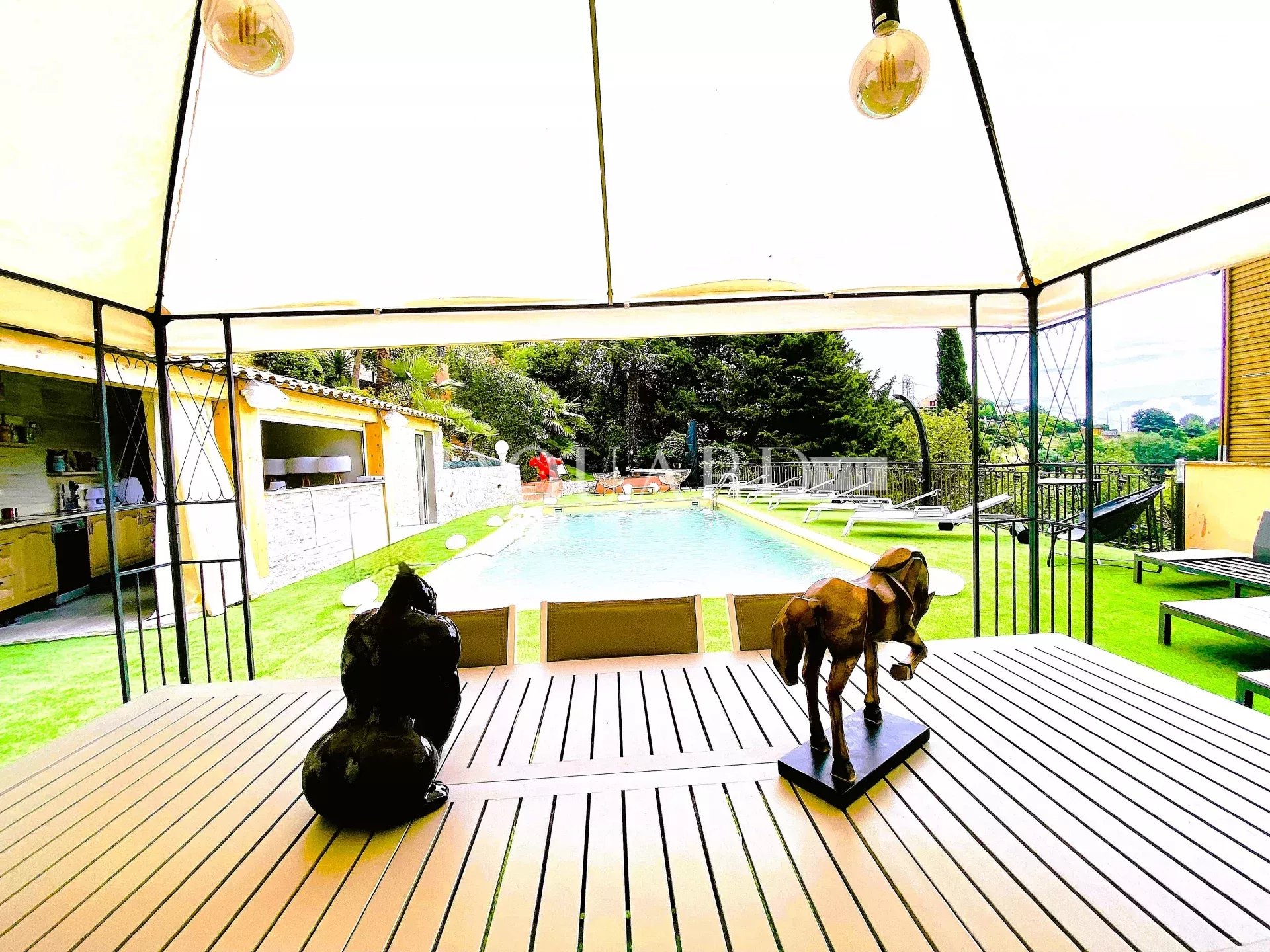 3 Bed, 2 Bath, HouseFor Sale, Menton, Alpes-Maritimes