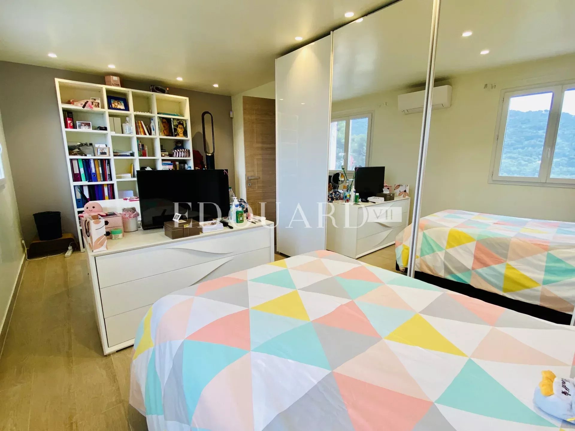 3 Bed, 2 Bath, HouseFor Sale, Menton, Alpes-Maritimes