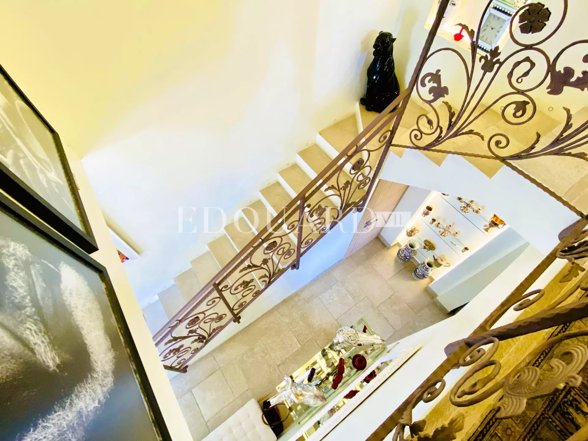 3 Bed, 2 Bath, HouseFor Sale, Menton, Alpes-Maritimes