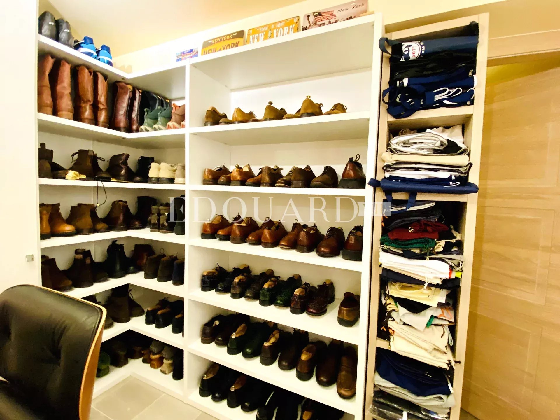 3 Bed, 2 Bath, HouseFor Sale, Menton, Alpes-Maritimes