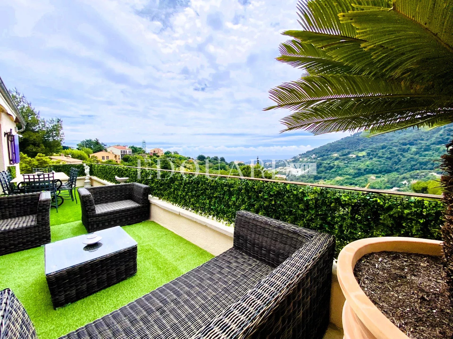 3 Bed, 2 Bath, HouseFor Sale, Menton, Alpes-Maritimes