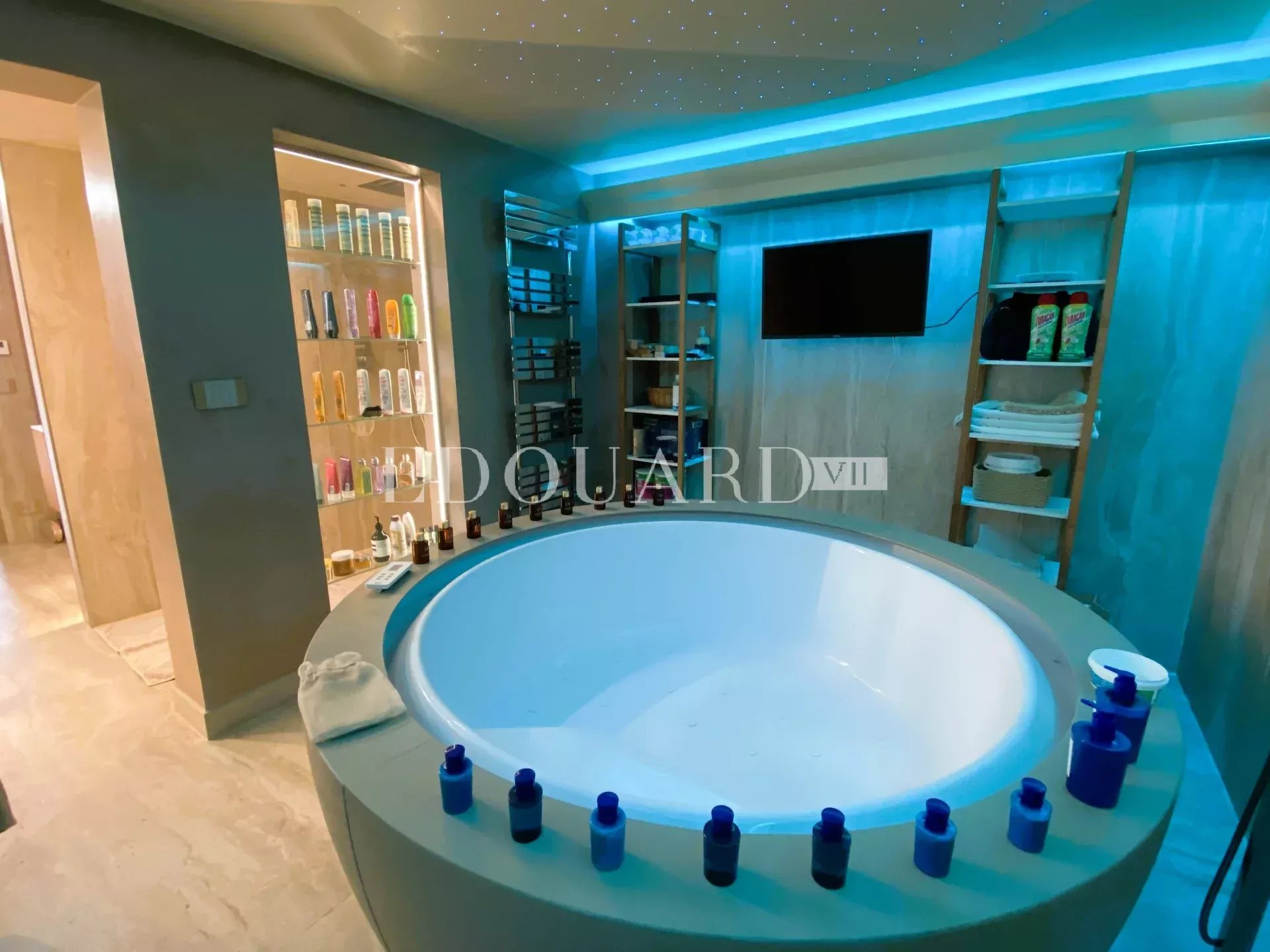 3 Bed, 2 Bath, HouseFor Sale, Menton, Alpes-Maritimes