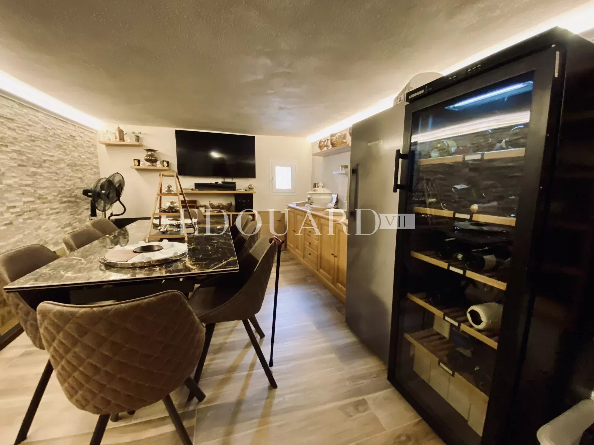 3 Bed, 2 Bath, HouseFor Sale, Menton, Alpes-Maritimes