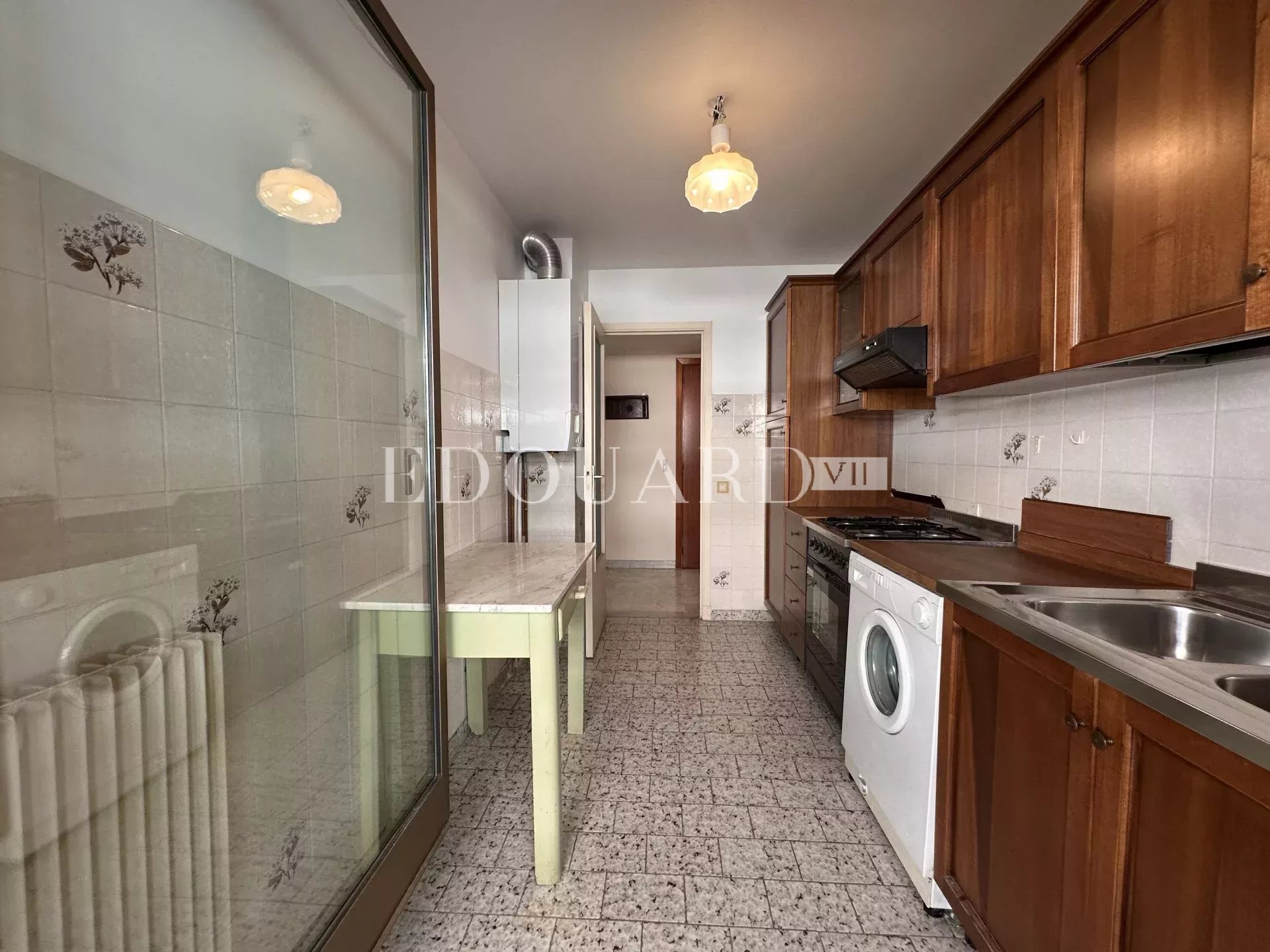 1 Bed, 1 Bath, ApartmentFor Sale, Menton, Alpes-Maritimes