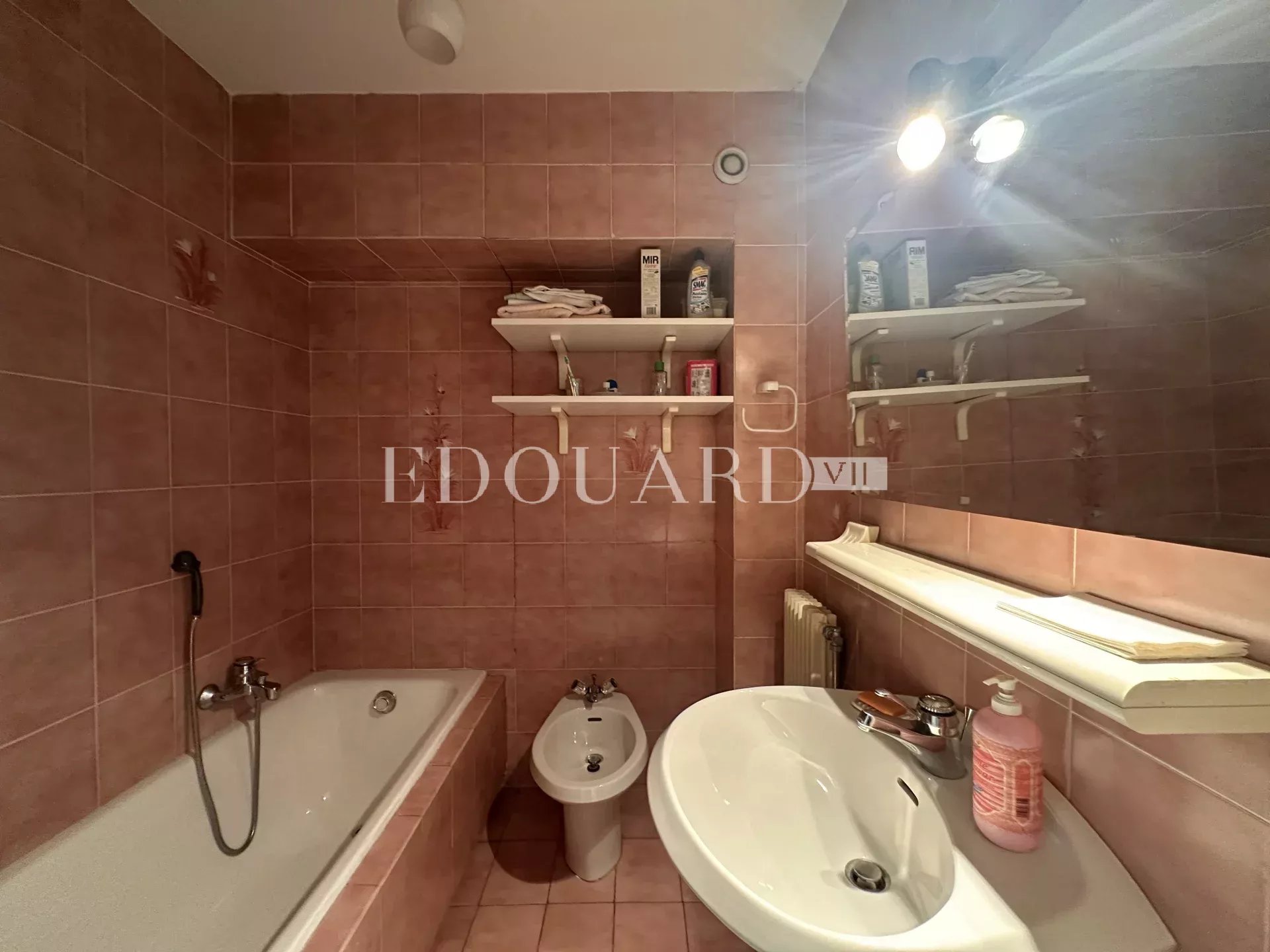 1 Bed, 1 Bath, ApartmentFor Sale, Menton, Alpes-Maritimes