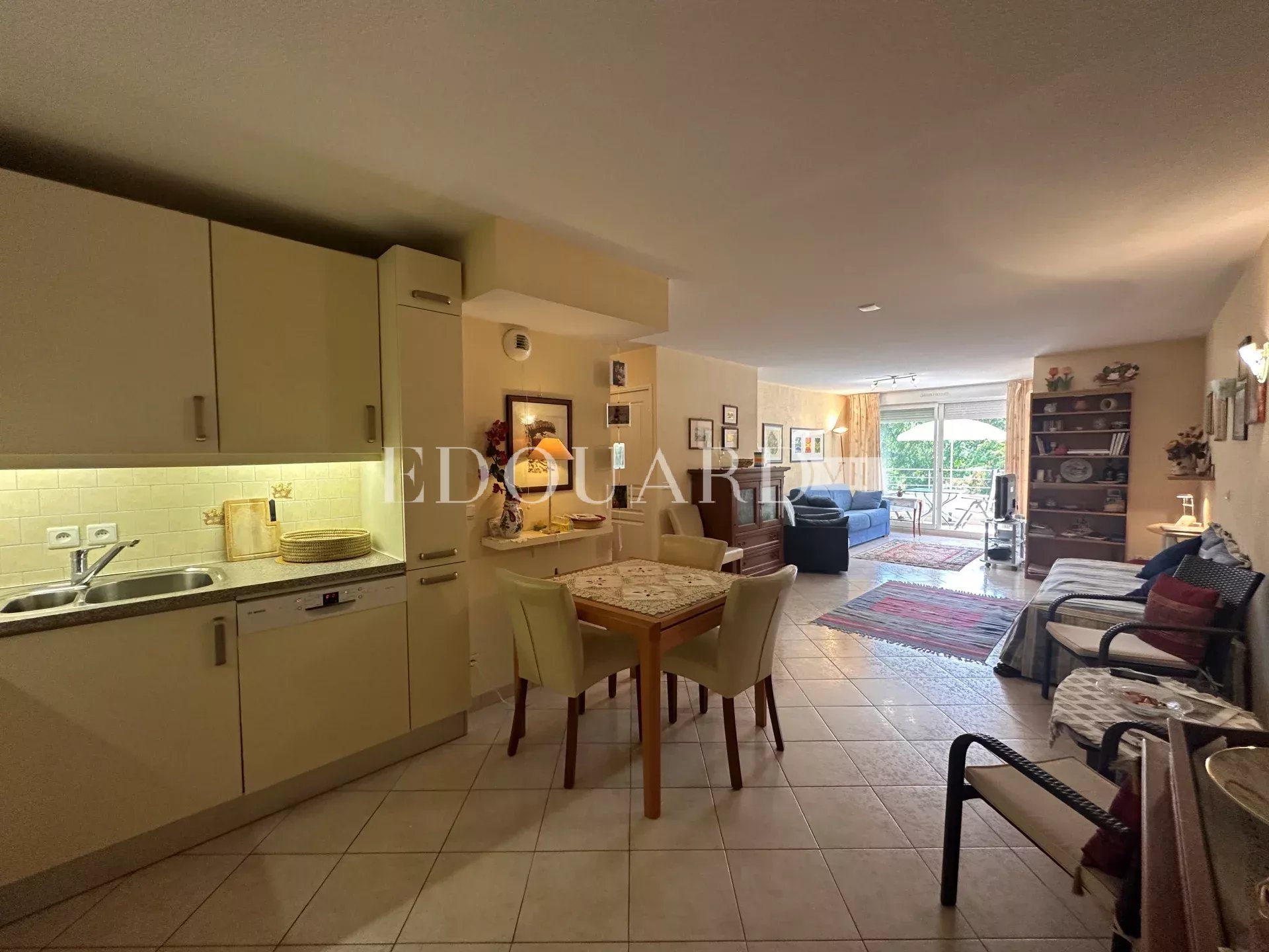 1 Bed, 1 Bath, ApartmentFor Sale, Menton, Alpes-Maritimes