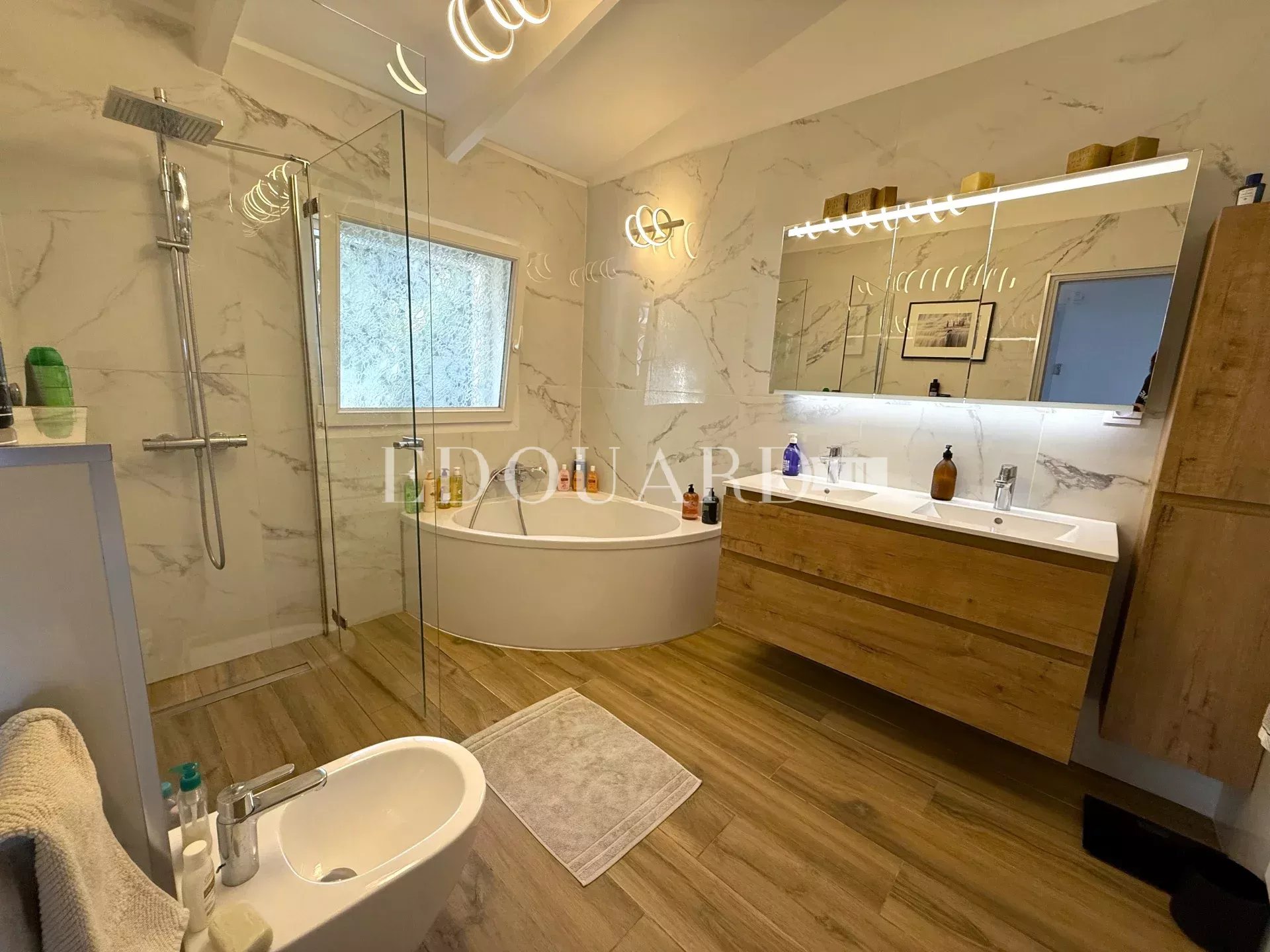 2 Bed, 1 Bath, HouseFor Sale, La Turbie, Alpes-Maritimes