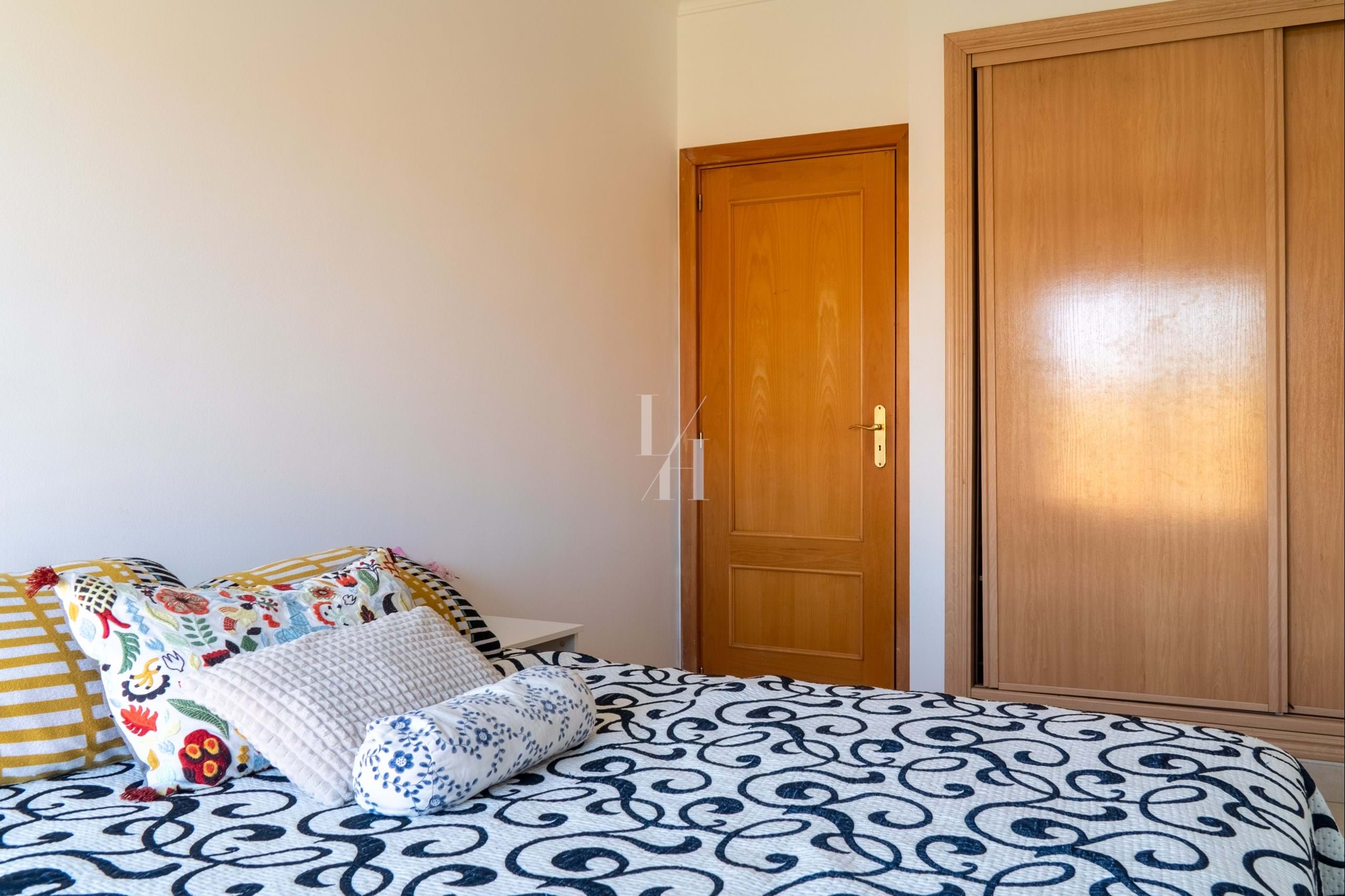 3 Bed, 2 Bath, ApartmentFor Sale, Lagos, Faro, 8600-714