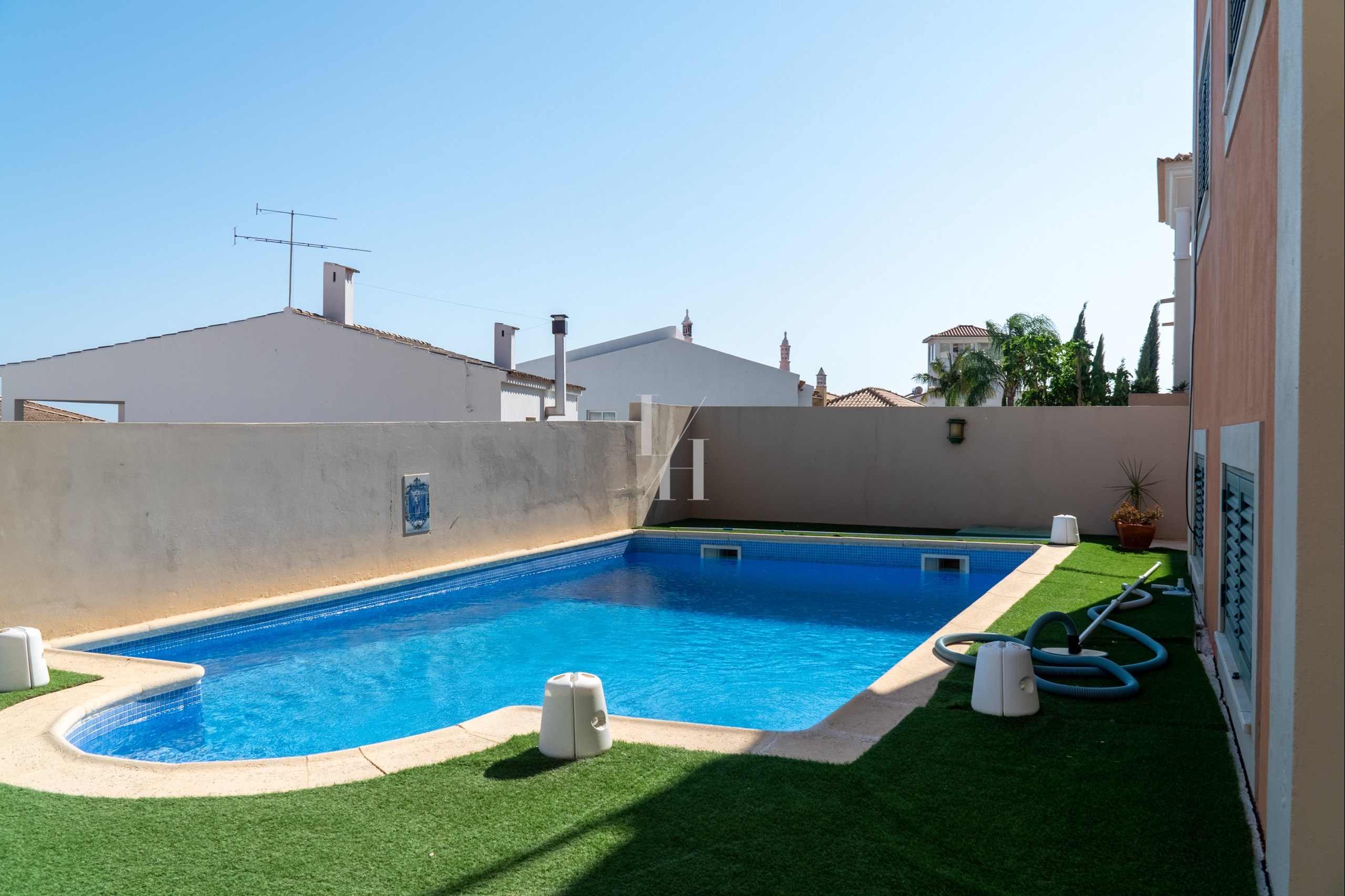 4 Bed, 3 Bath, HouseFor Sale, Loulé, Faro, 8100-264 4 Bed, 3 Bath, HouseFor Sale, Loulé, Faro, 8100-264