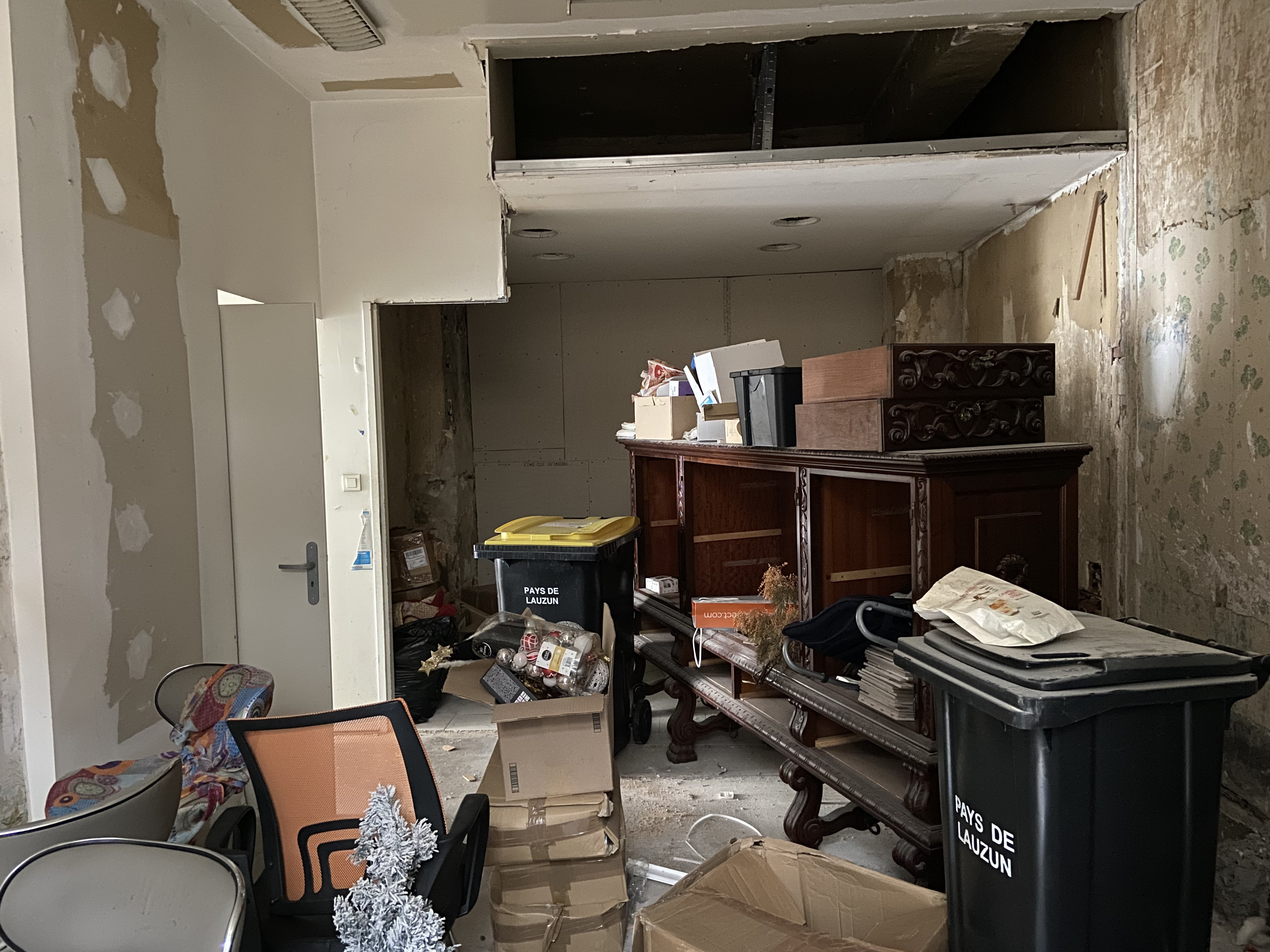 Commercial Property, For Sale