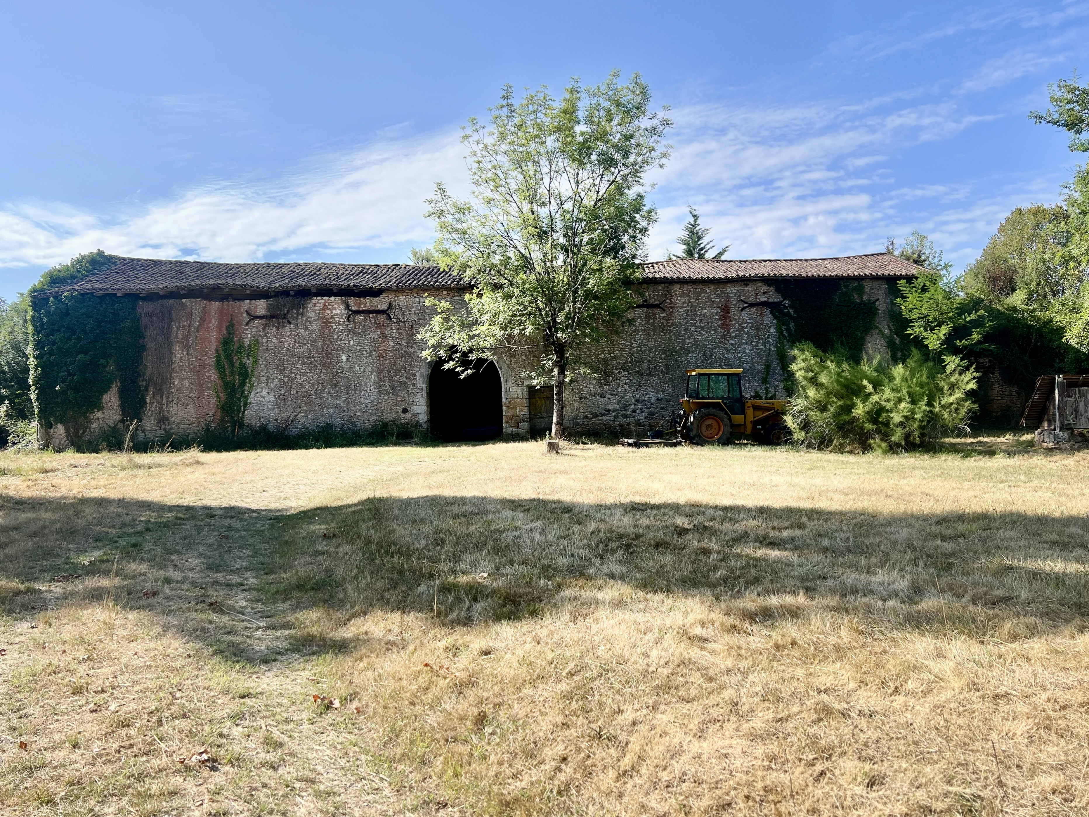 5 Bed, 4 Bath, HouseFor Sale, Biron, Dordogne, Aquitaine, 24540