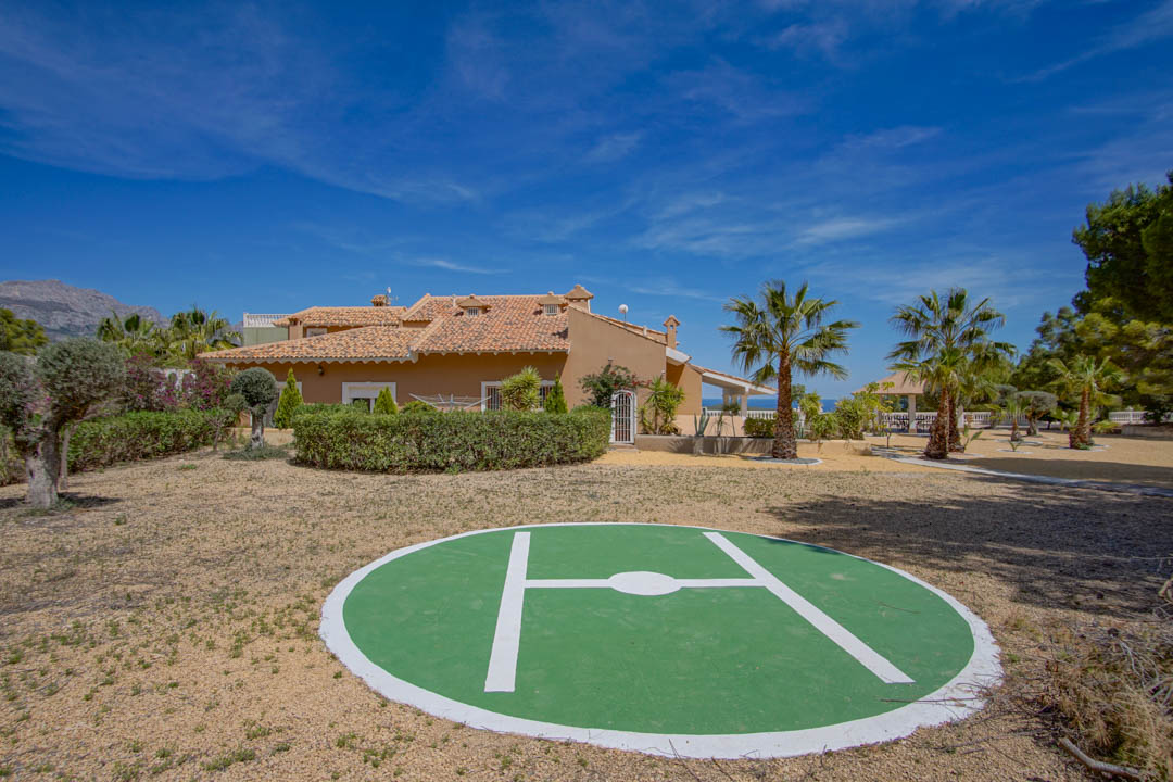 8 Bed, 9 Bath, HouseFor Sale, La Nucia, Alicante 8 Bed, 9 Bath, HouseFor Sale, La Nucia, Alicante
