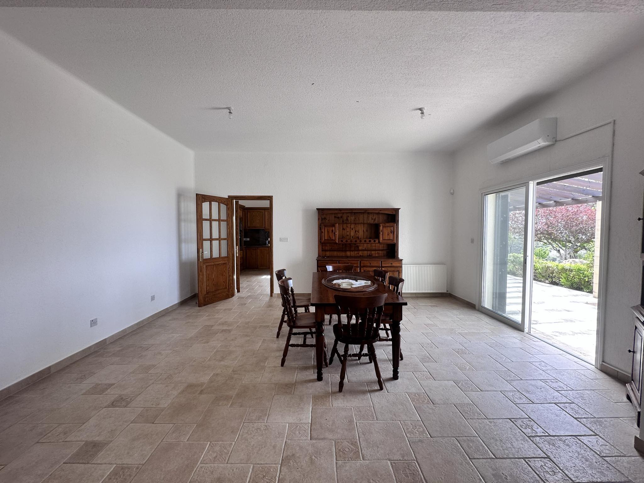 5 Bed, 3 Bath, HouseFor Sale, Paphos, Paphos 5 Bed, 3 Bath, HouseFor Sale, Paphos, Paphos