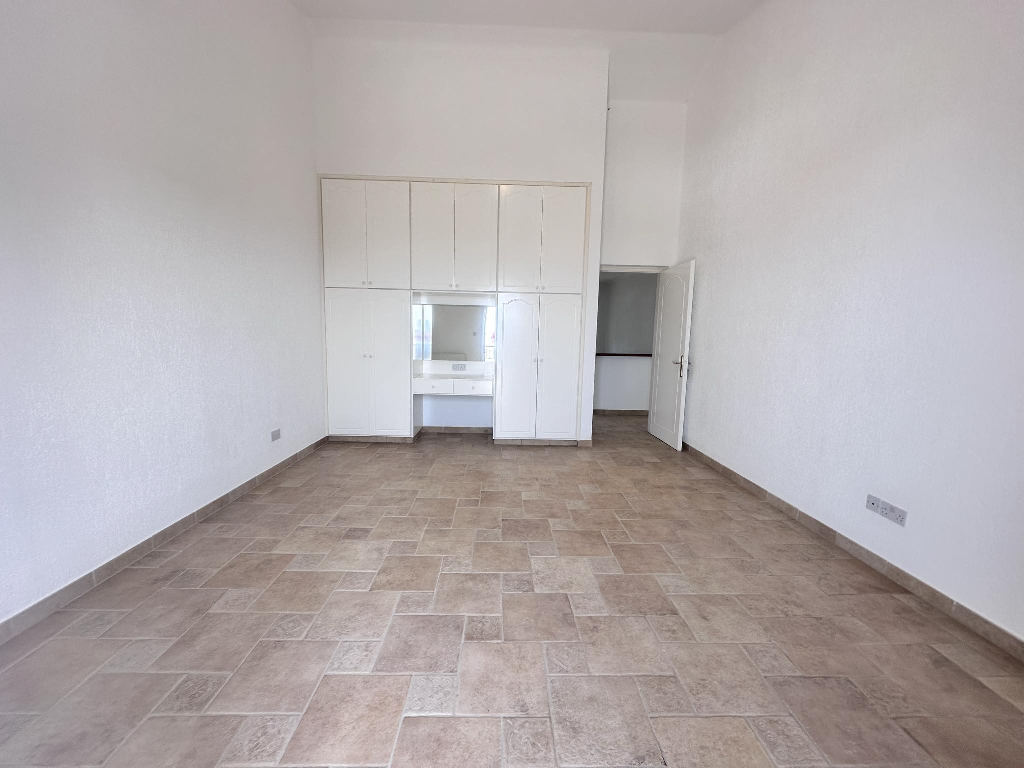 5 Bed, 3 Bath, HouseFor Sale, Paphos, Paphos 5 Bed, 3 Bath, HouseFor Sale, Paphos, Paphos