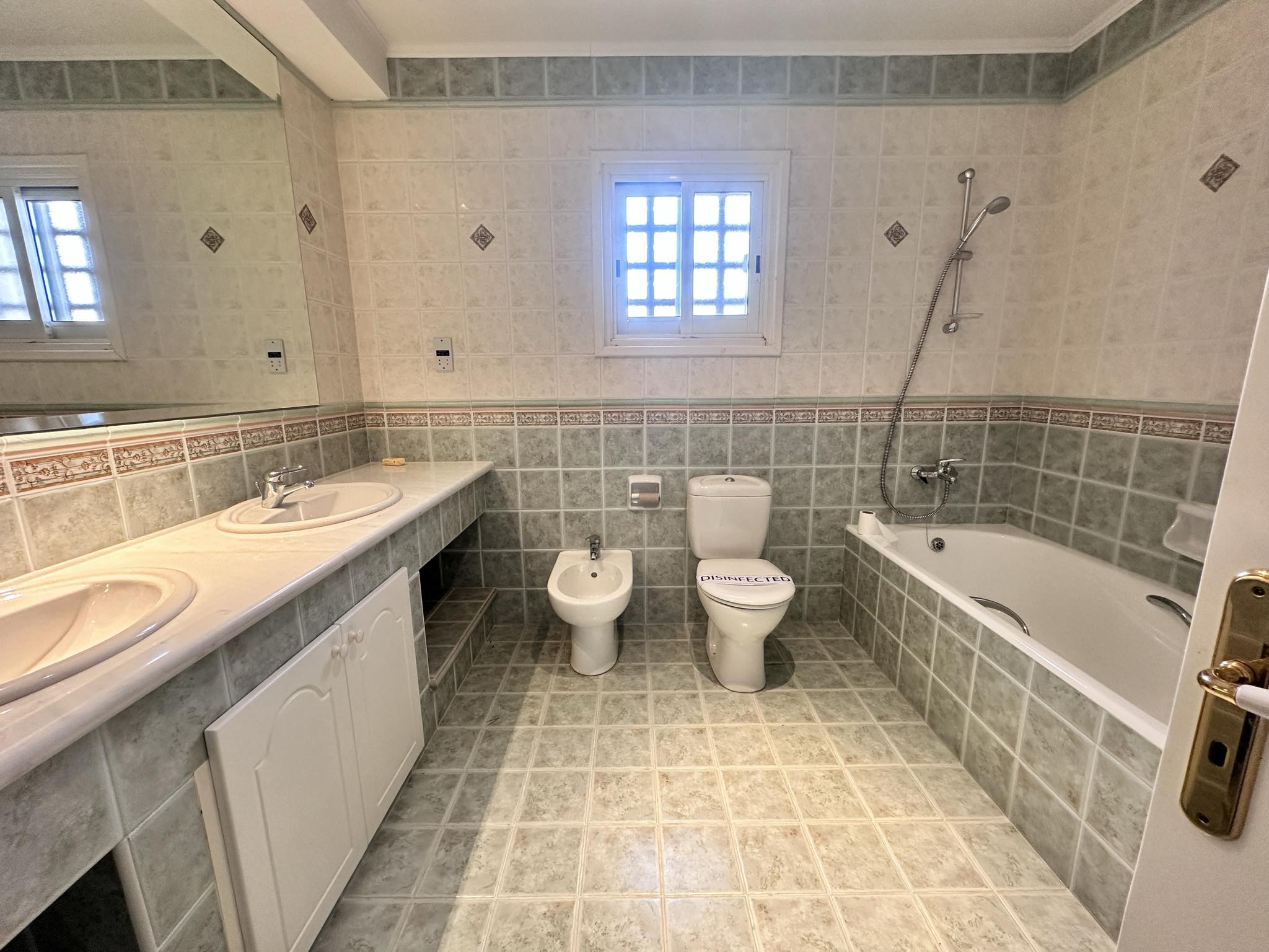 5 Bed, 3 Bath, HouseFor Sale, Paphos, Paphos 5 Bed, 3 Bath, HouseFor Sale, Paphos, Paphos