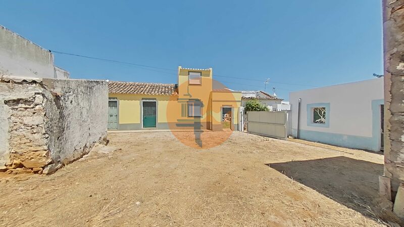 4 Bed, 1 Bath, HouseFor Sale, Olhão, Faro