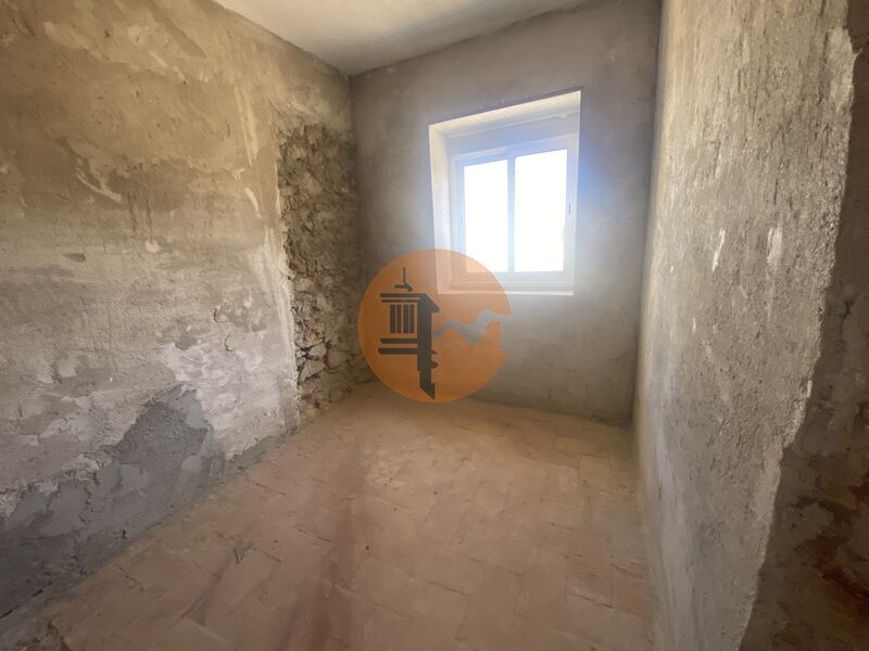 4 Bed, 1 Bath, HouseFor Sale, Olhão, Faro