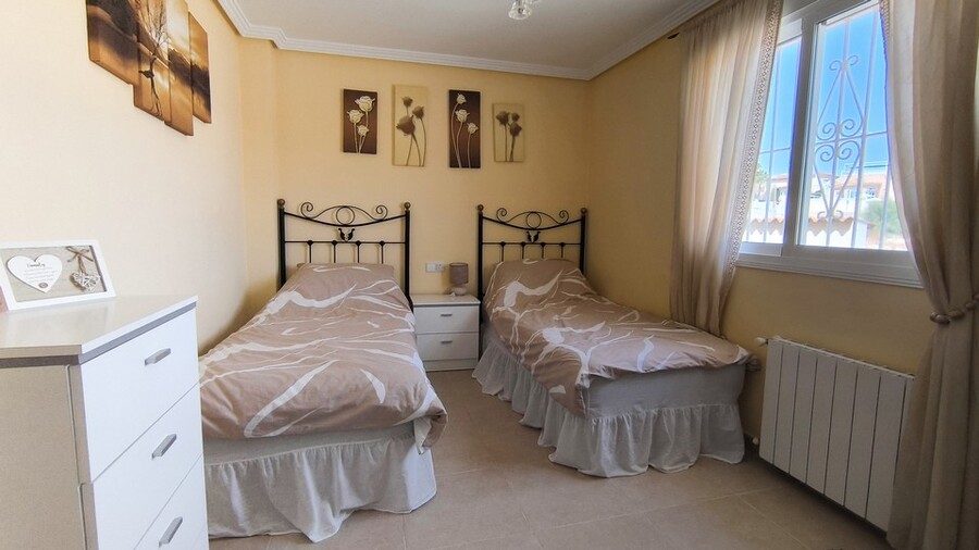 4 Bed, 3 Bath, HouseFor Sale, Ciudad Quesada, Alicante