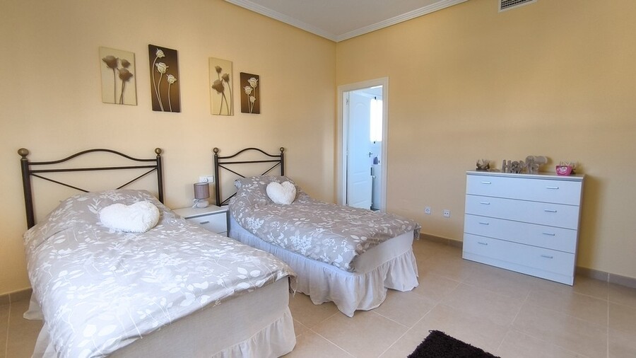 4 Bed, 3 Bath, HouseFor Sale, Ciudad Quesada, Alicante