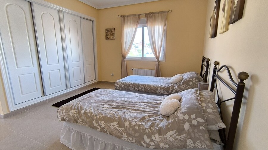 4 Bed, 3 Bath, HouseFor Sale, Ciudad Quesada, Alicante