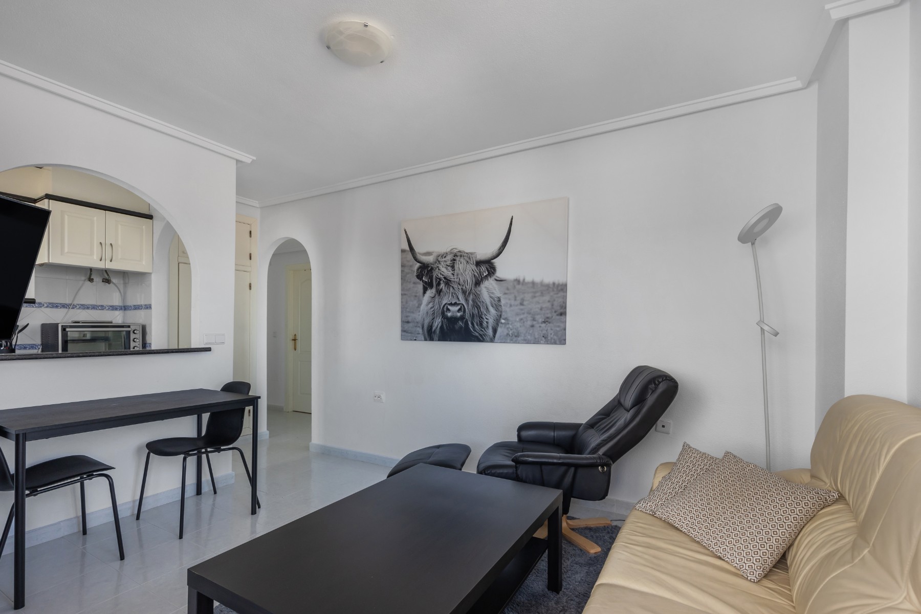 2 Bed, 1 Bath, ApartmentFor Sale, Torrevieja, Alicante 2 Bed, 1 Bath, ApartmentFor Sale, Torrevieja, Alicante