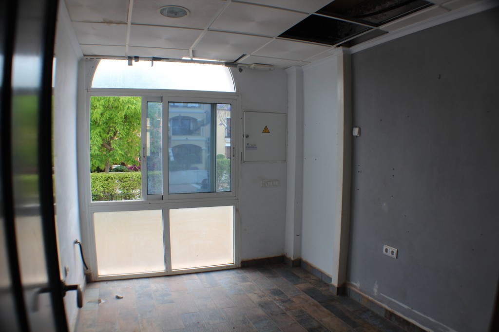 Commercial Property, For Sale