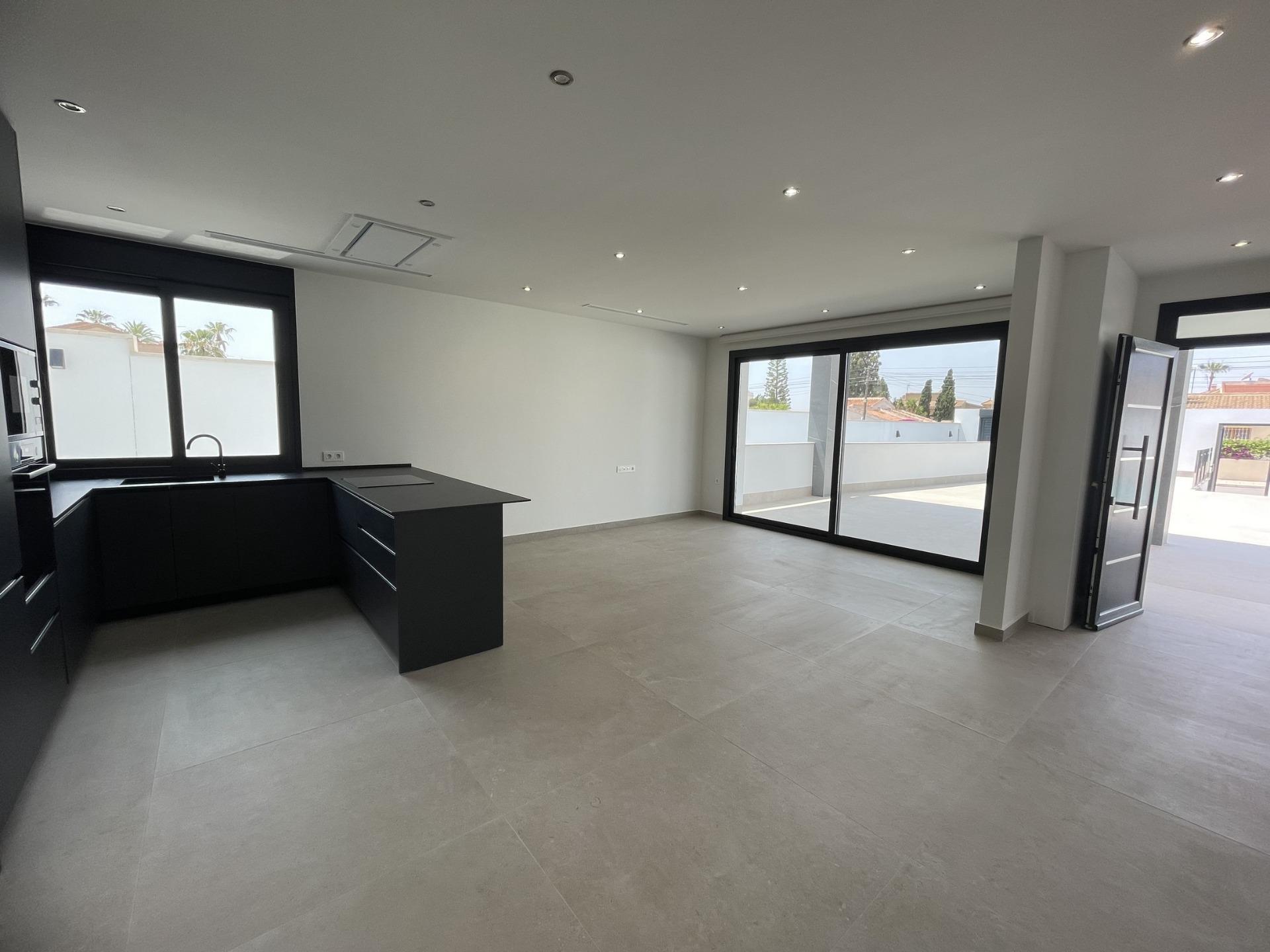 3 Bed, 4 Bath, HouseFor Sale, Ciudad Quesada, Alicante