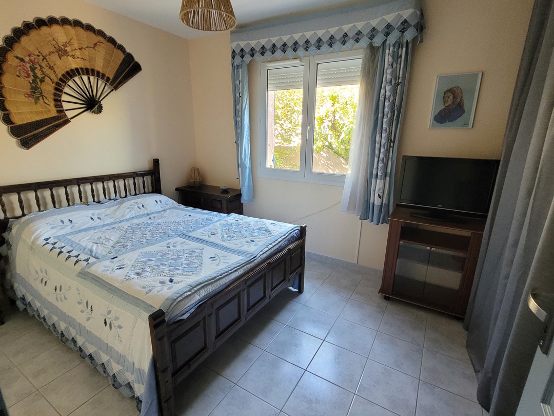 4 Bed, 1 Bath, HouseFor Sale, Pezenas, Herault, Languedoc-Roussillon, 34120