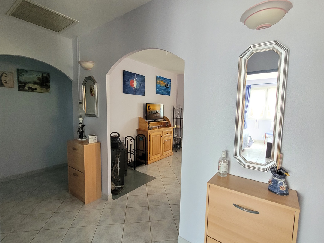4 Bed, 1 Bath, HouseFor Sale, Pezenas, Herault, Languedoc-Roussillon, 34120