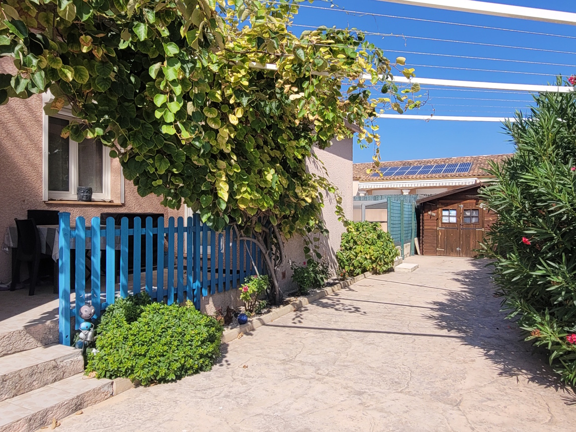 4 Bed, 1 Bath, HouseFor Sale, Pezenas, Herault, Languedoc-Roussillon, 34120