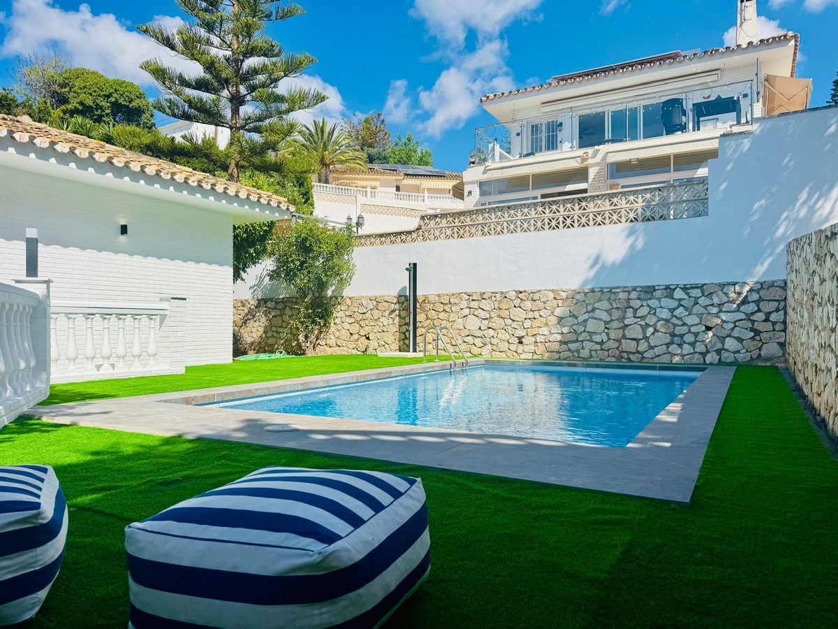 3 Bed, 2 Bath, HouseFor Sale, La Capellania, Malaga