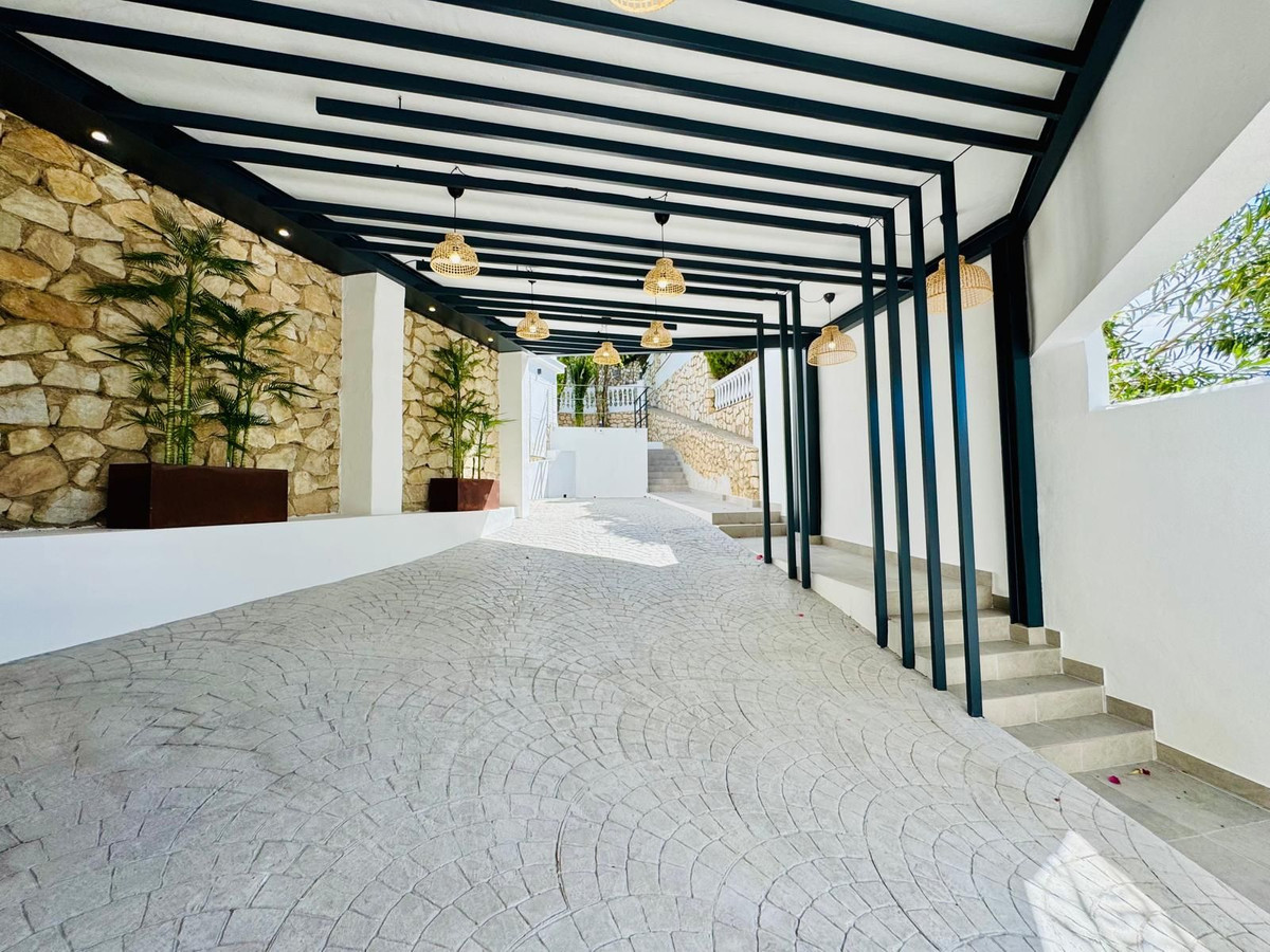 3 Bed, 2 Bath, HouseFor Sale, La Capellania, Malaga