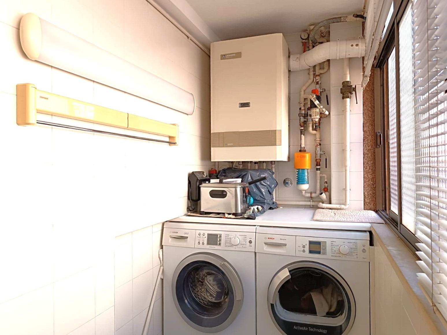 Palma de Mallorca, Baleares, 3 Bedrooms Bedrooms, ,2 BathroomsBathrooms,For Sale,P-143/7006 Palma de Mallorca, Baleares, 3 Bedrooms Bedrooms, ,2 BathroomsBathrooms,For Sale,P-143/7006