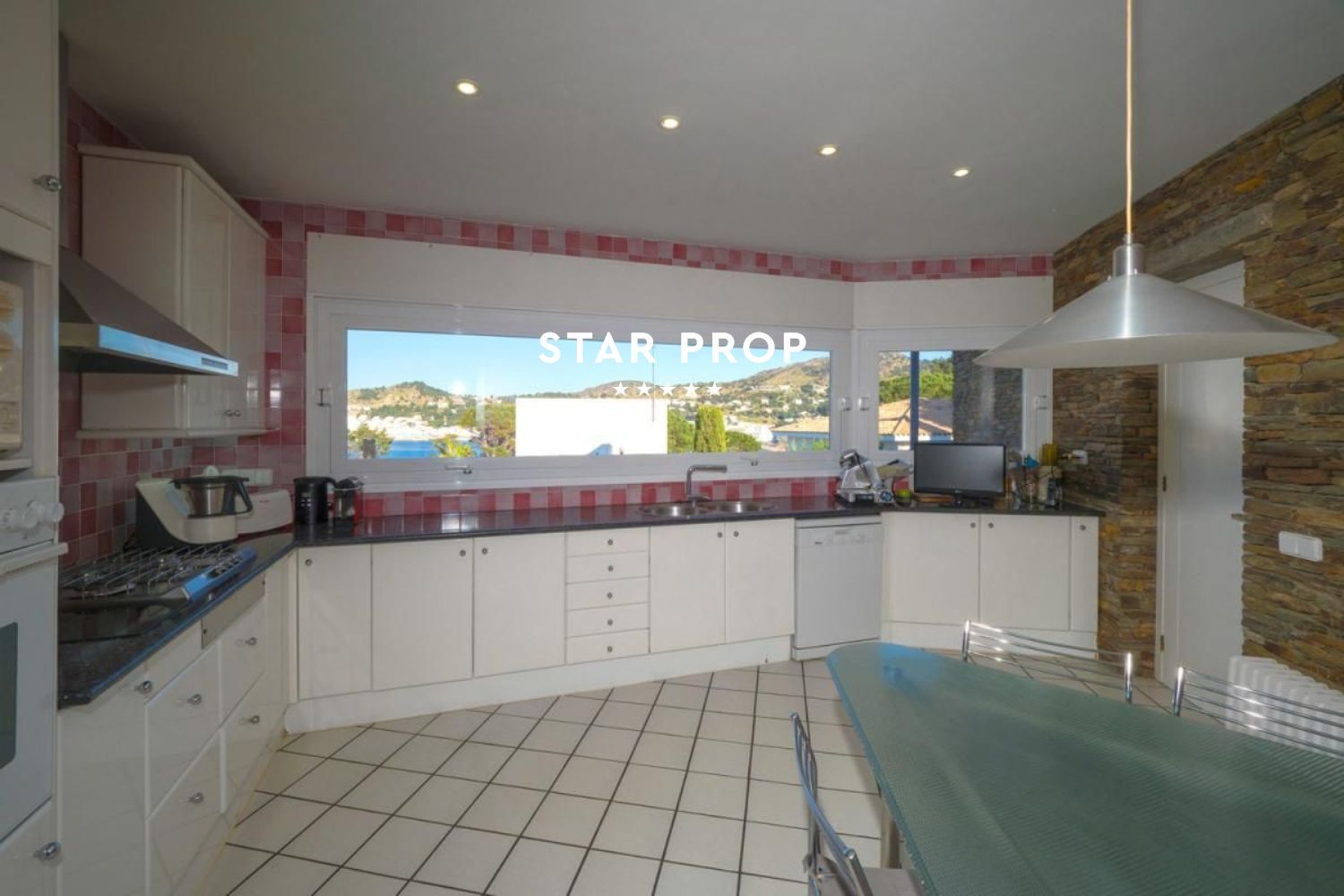 5 Bed, 2 Bath, HouseFor Sale, El Port de la Selva, Girona 5 Bed, 2 Bath, HouseFor Sale, El Port de la Selva, Girona