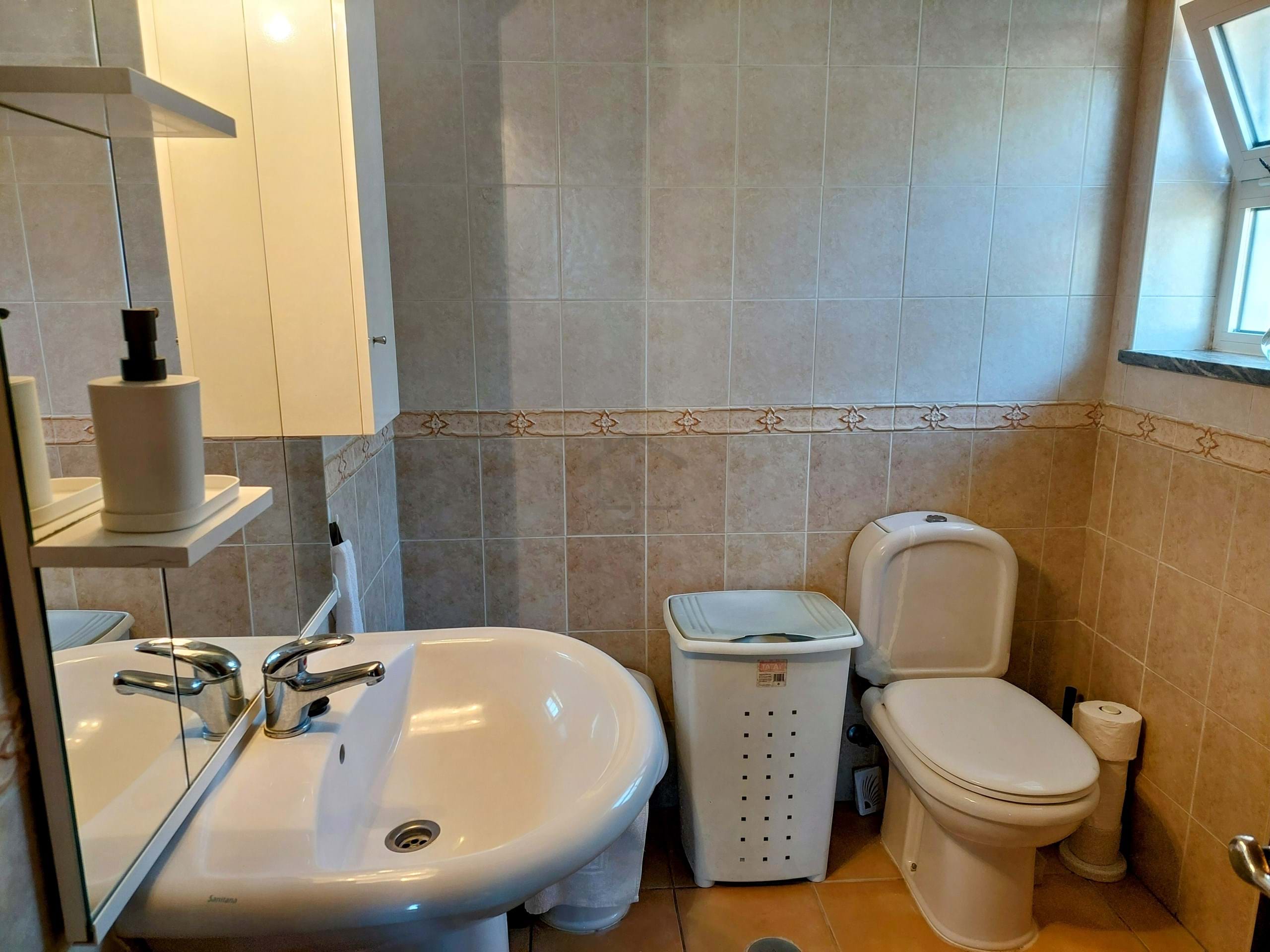 4 Bed, 3 Bath, HouseFor Sale, Sao Bras De Alportel, Faro