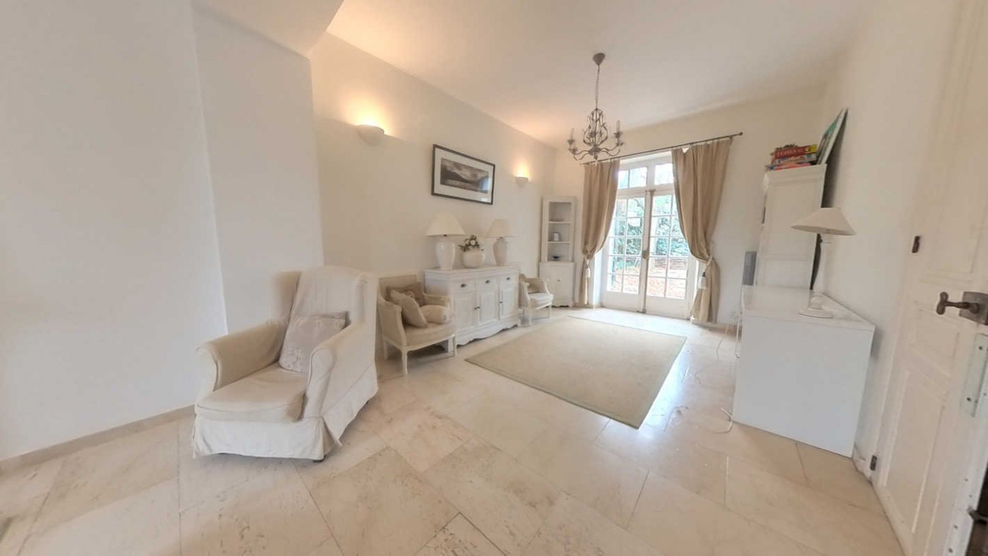 6 Bed, HouseFor Sale, Belarga, Herault, Languedoc-Roussillon, 34230